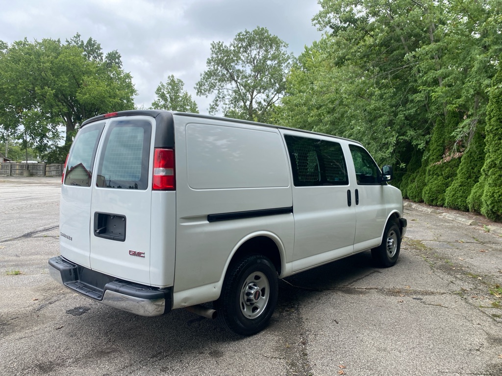Photo 5 of 2020 GMC Savana 2500