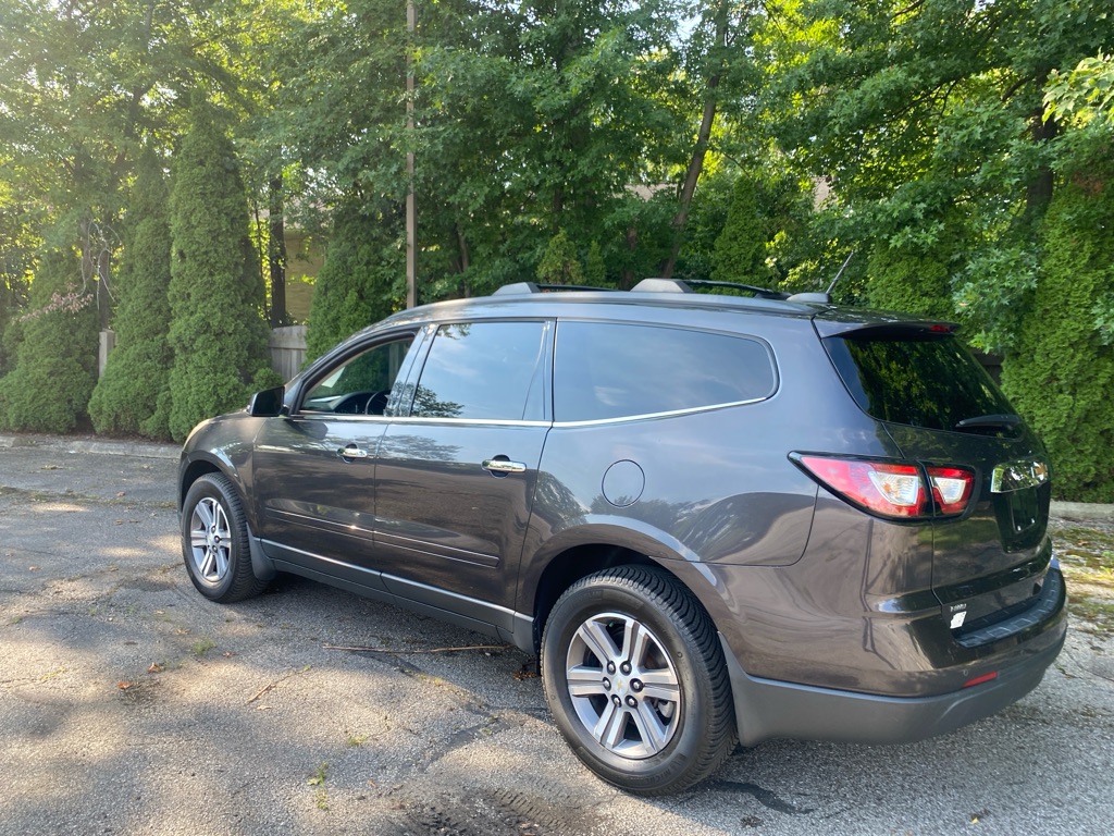Photo 3 of 2016 Chevrolet Traverse LT