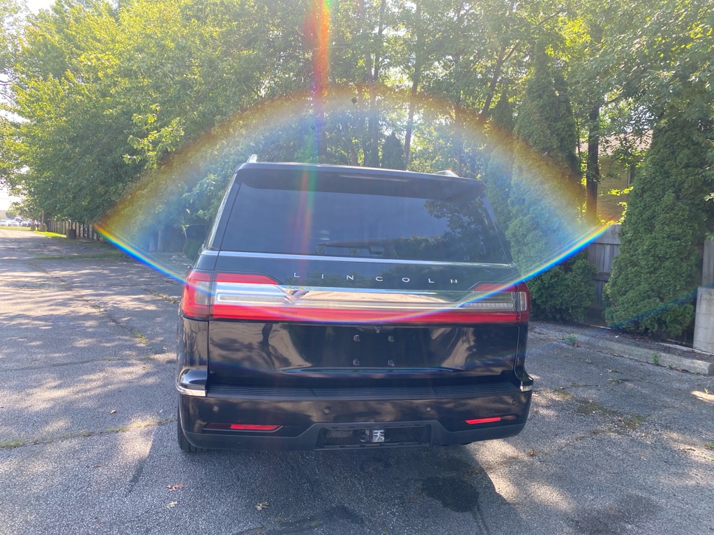 2021 Lincoln Navigator L L - Image 4