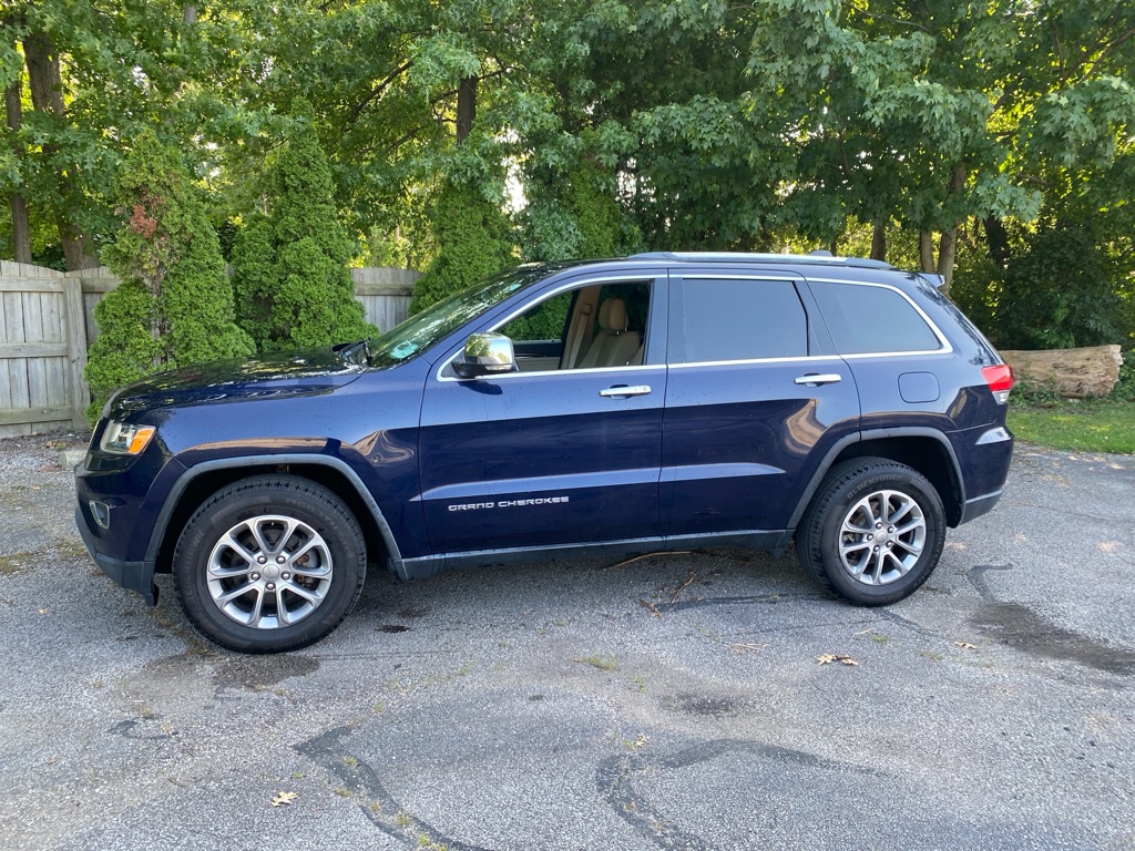 2015 Jeep Grand Cherokee Limited - Image 2
