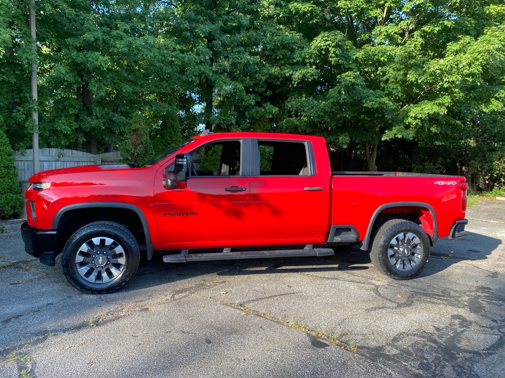 2021 Chevrolet Silverado 2500HD Custom - Image 2