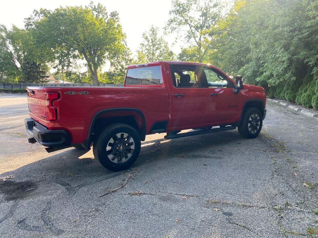 2021 Chevrolet Silverado 2500HD Custom - Image 5