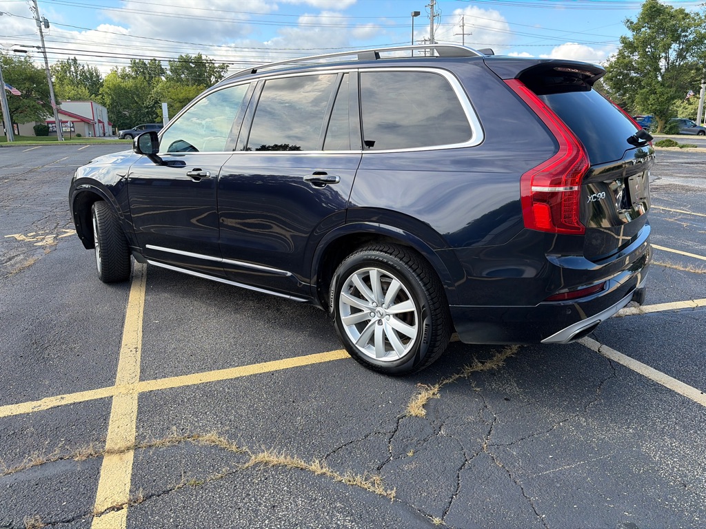 2017 Volvo XC90 T6 Momentum - Image 5
