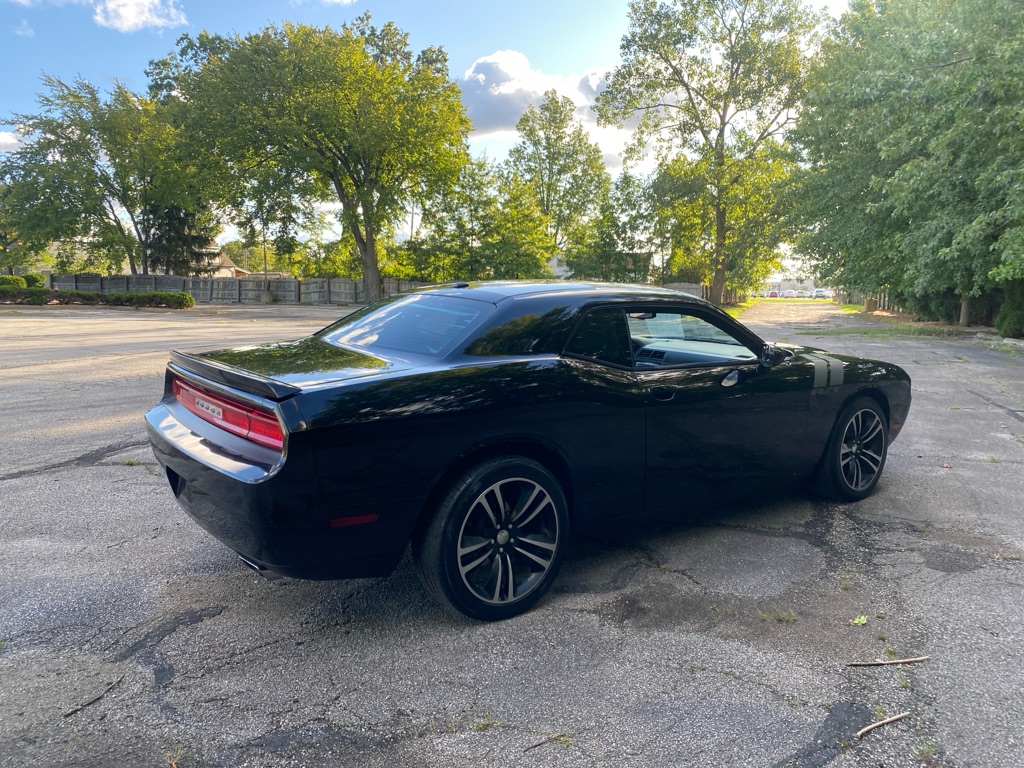 Photo 5 of 2012 Dodge Challenger R/T