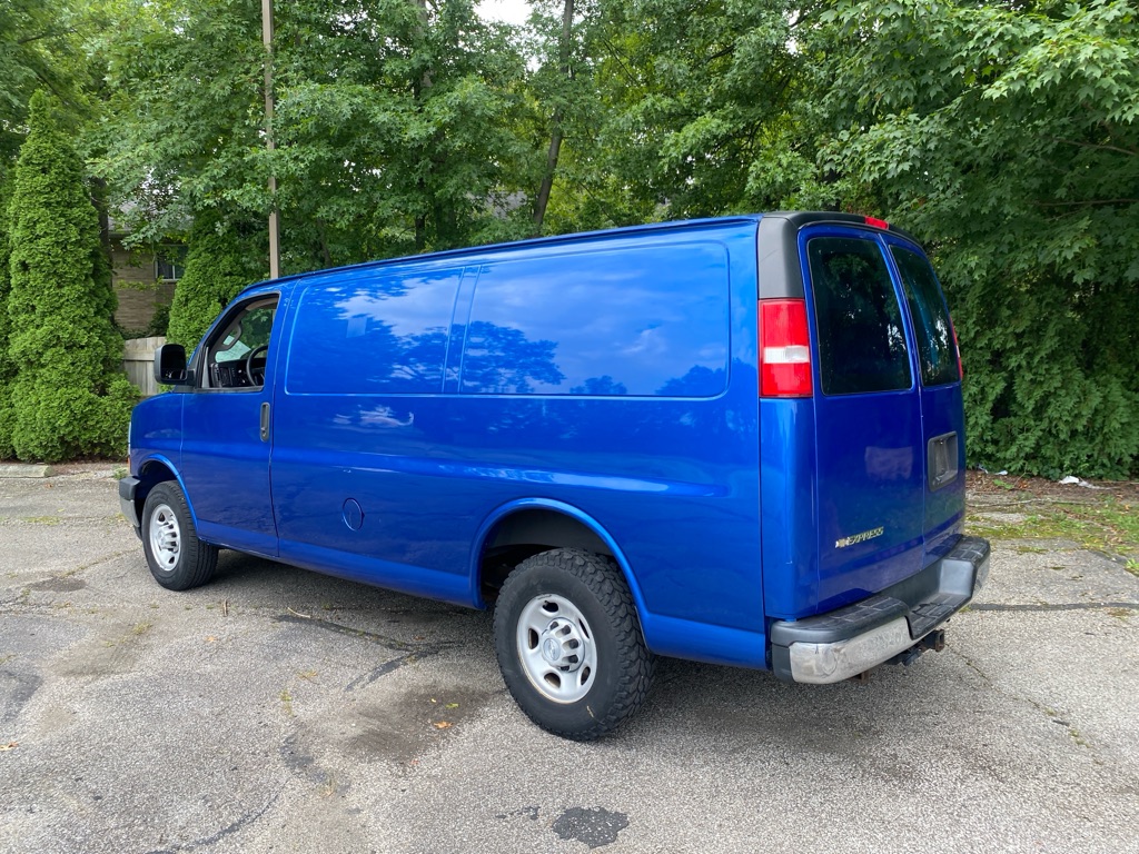 Photo 3 of 2018 Chevrolet Express 2500