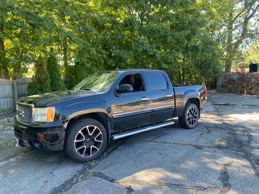 2011 GMC Sierra 1500 Denali - Main Image