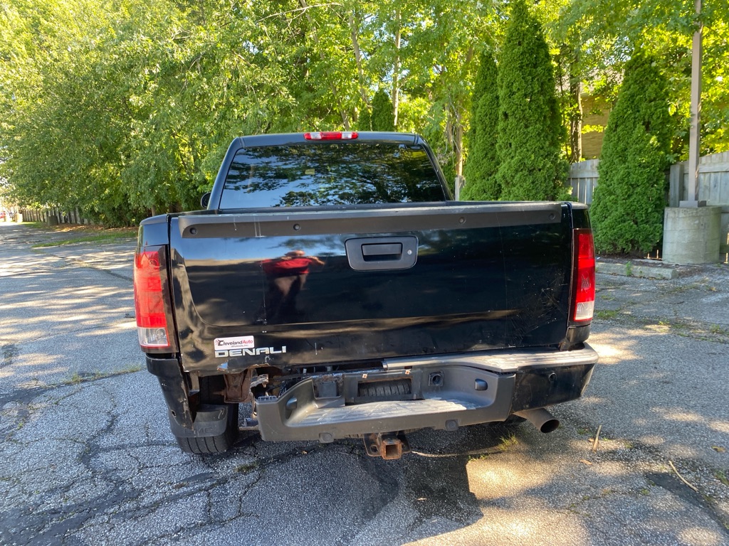 2011 GMC Sierra 1500 Denali - Image 4