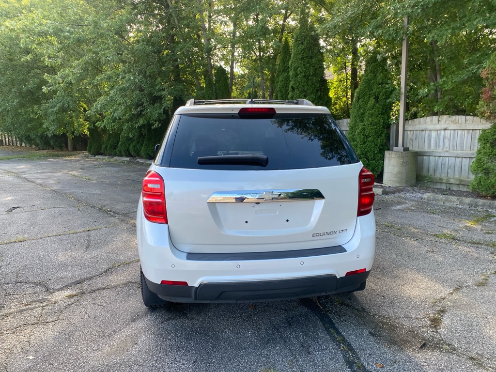 2016 Chevrolet Equinox LTZ - Image 4