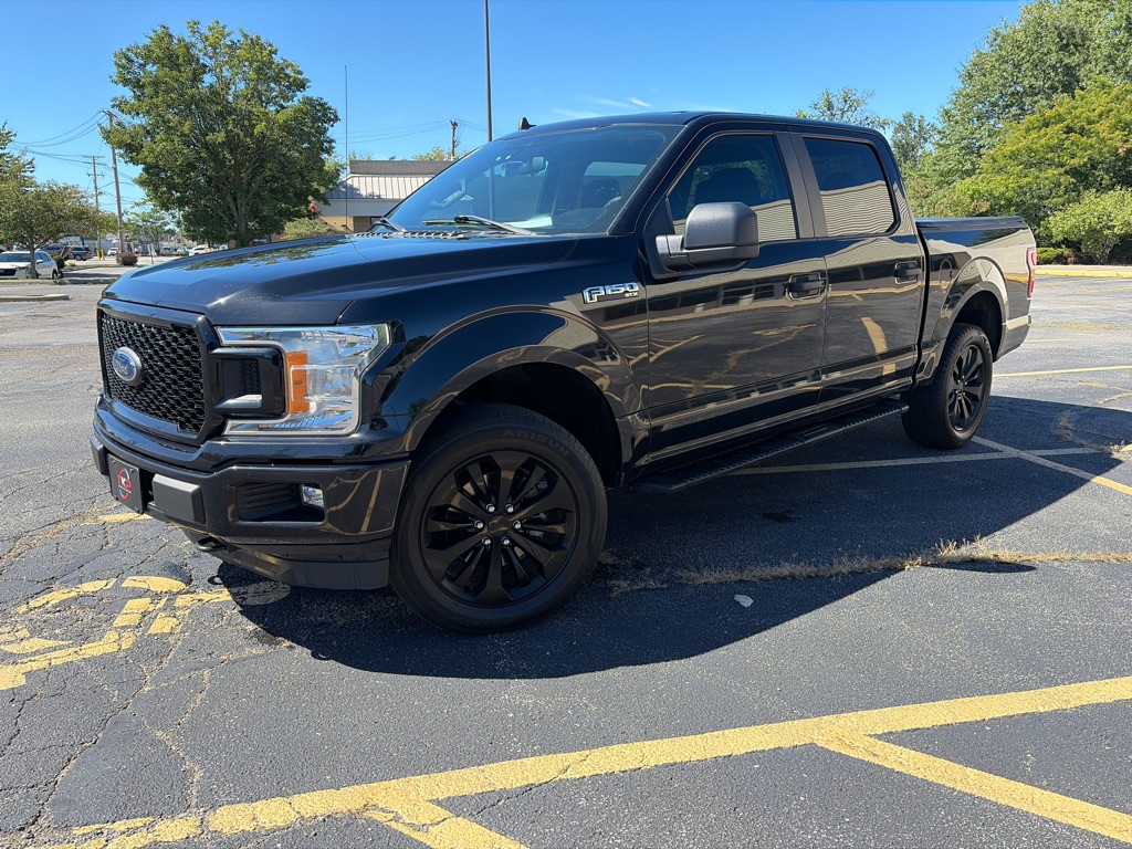 2020 Ford F-150 Lariat - Image 2