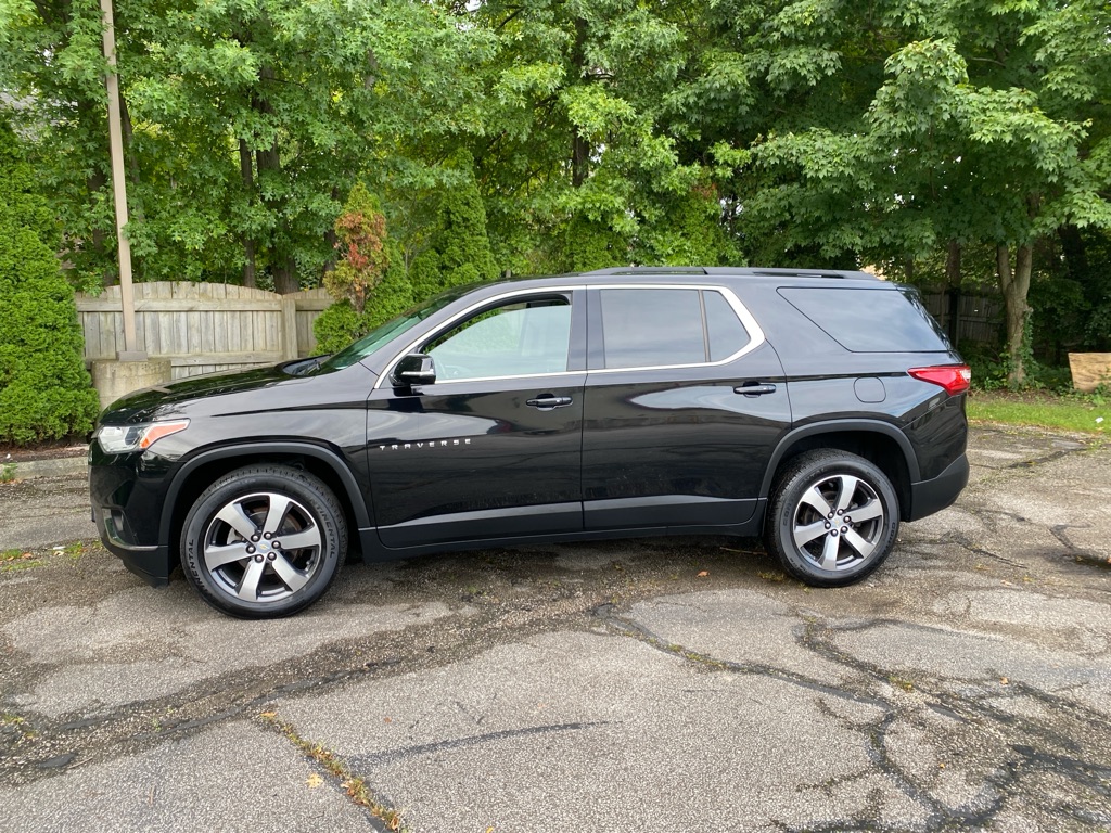 Photo 2 of 2019 Chevrolet Traverse LT Leather