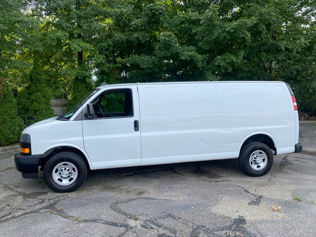 2021 Chevrolet Express 2500 - Image 2