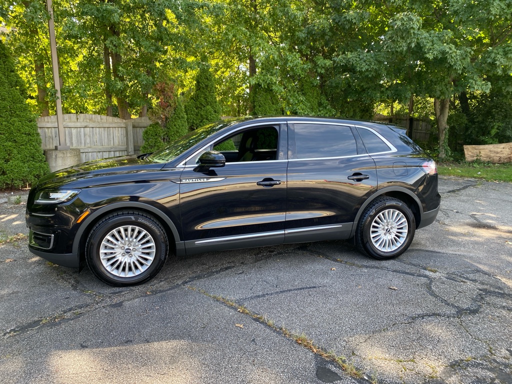 2019 Lincoln Nautilus Base - Image 2