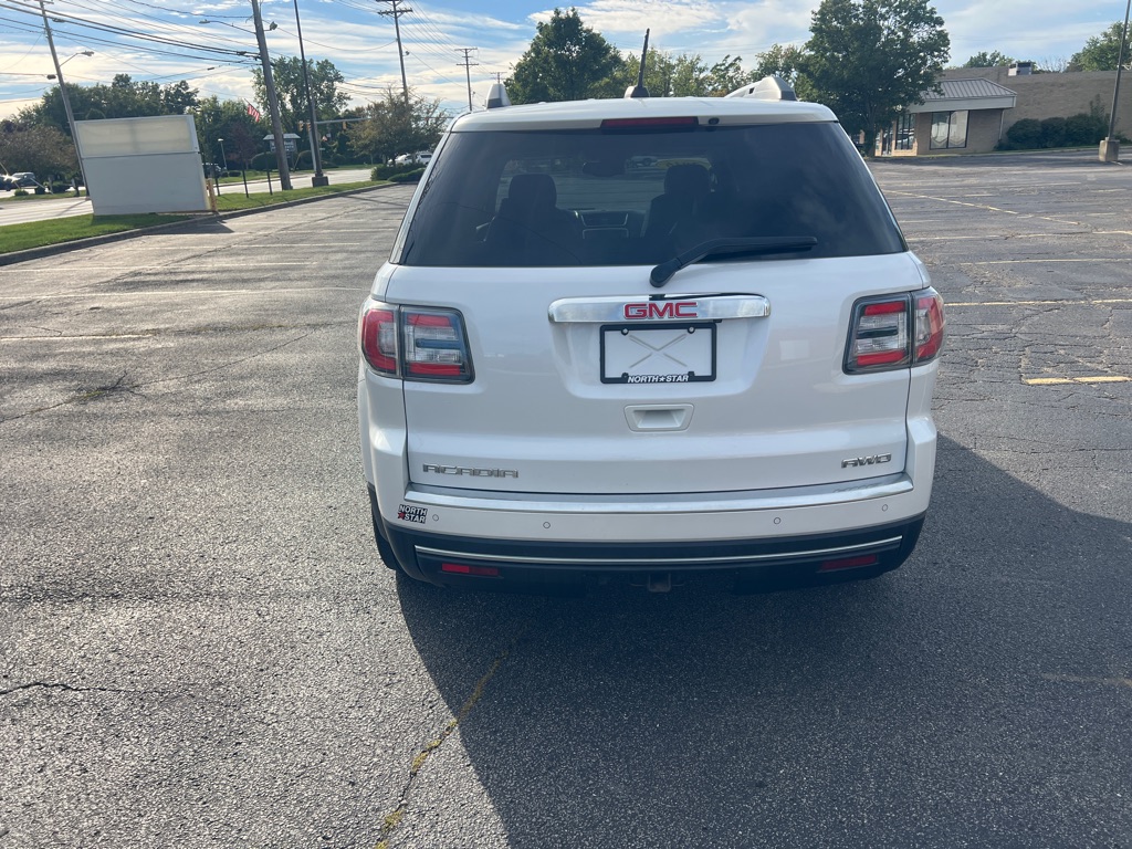 2016 GMC Acadia SLT-1 - Image 4