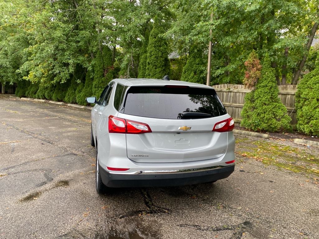 2018 Chevrolet Equinox LT - Image 4