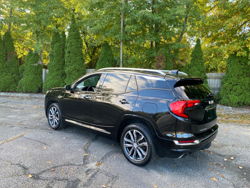 2019 GMC Terrain Denali - Image 3