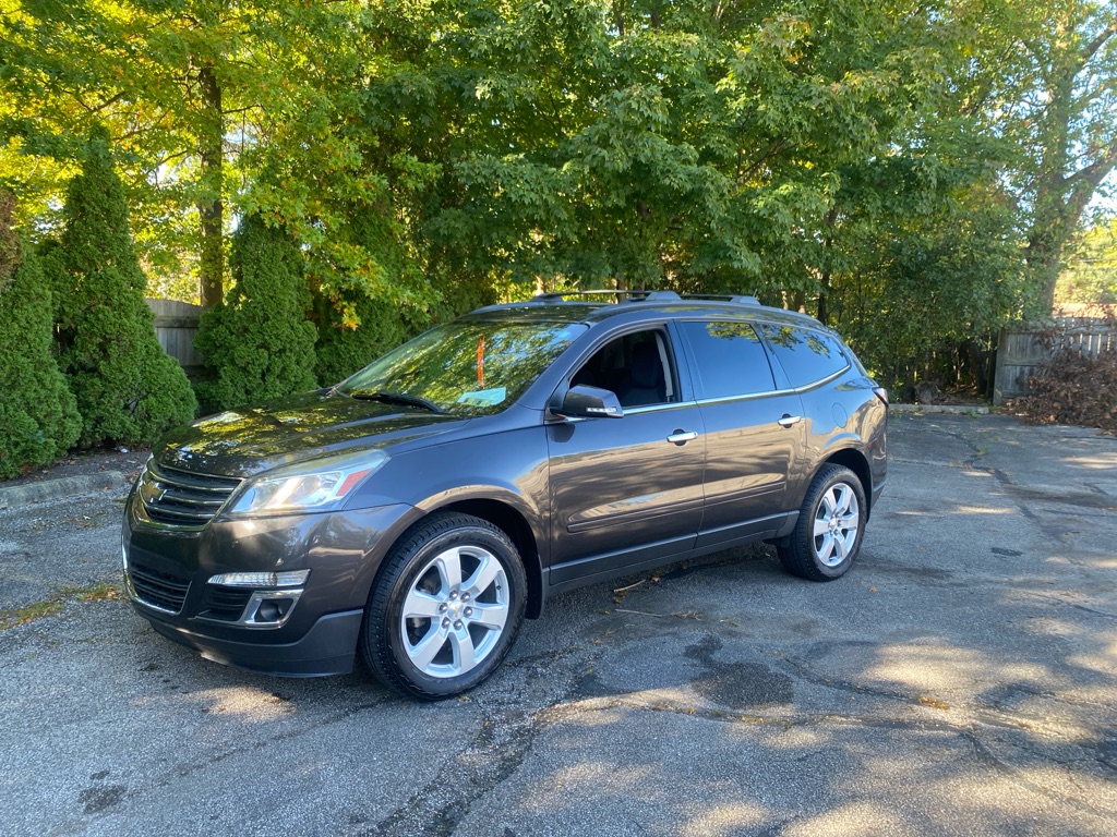 2017 Chevrolet Traverse LT - Main Image