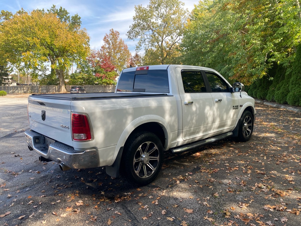 2015 Ram 1500 Laramie - Image 5