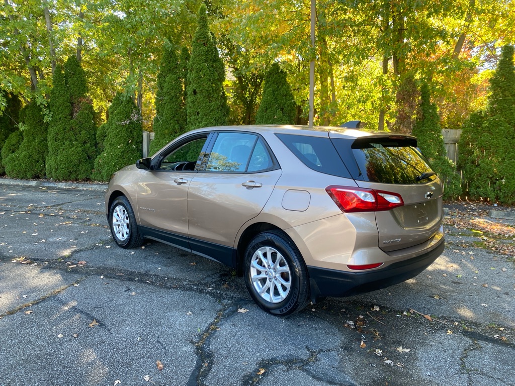 2019 Chevrolet Equinox LS - Image 3