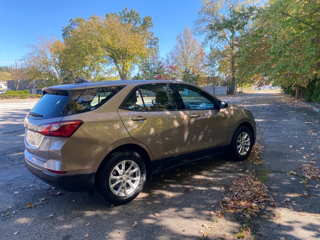 2019 Chevrolet Equinox LS - Image 5