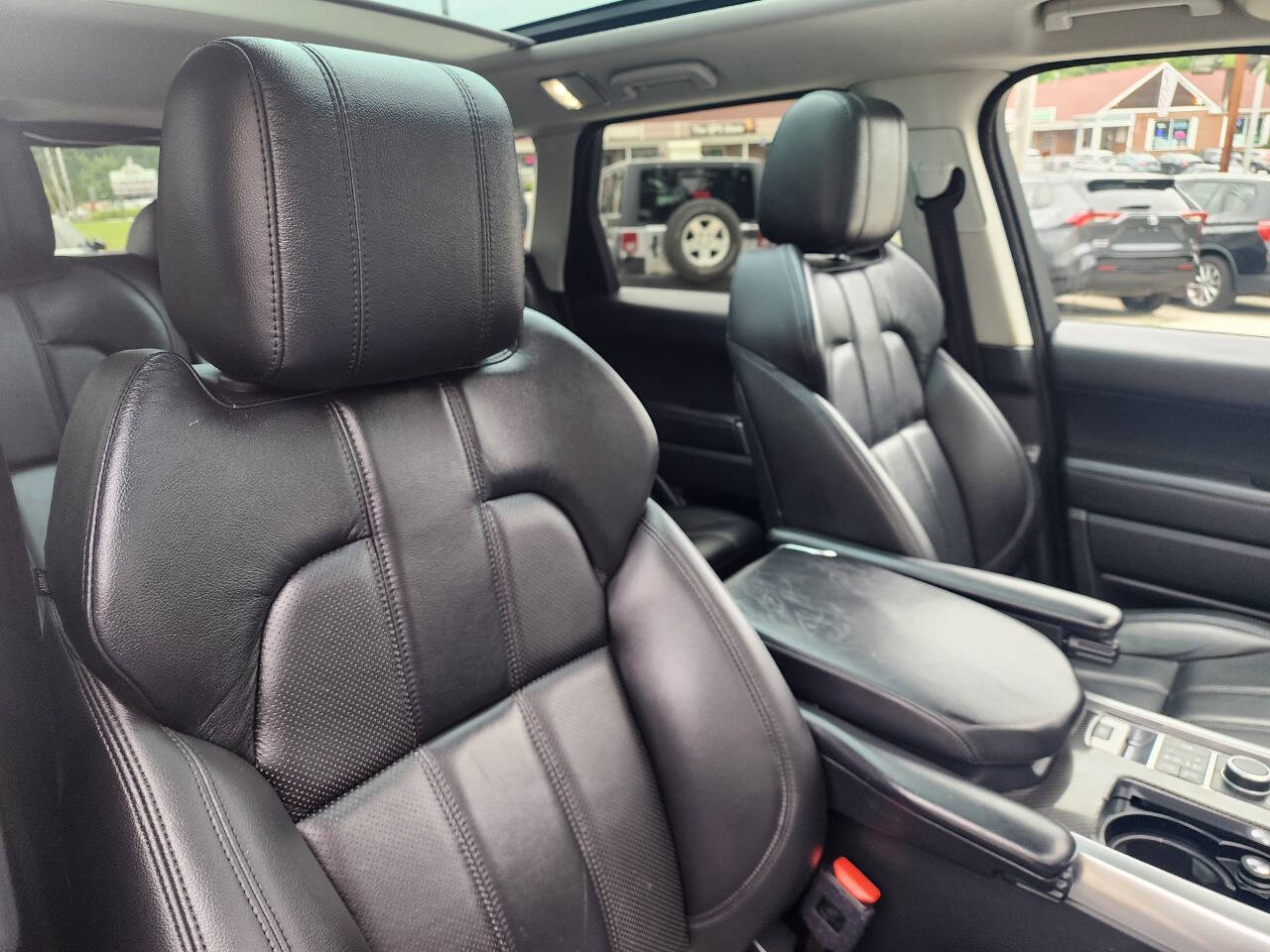 2016 Land Rover Range Rover Sport SE - Photo 27