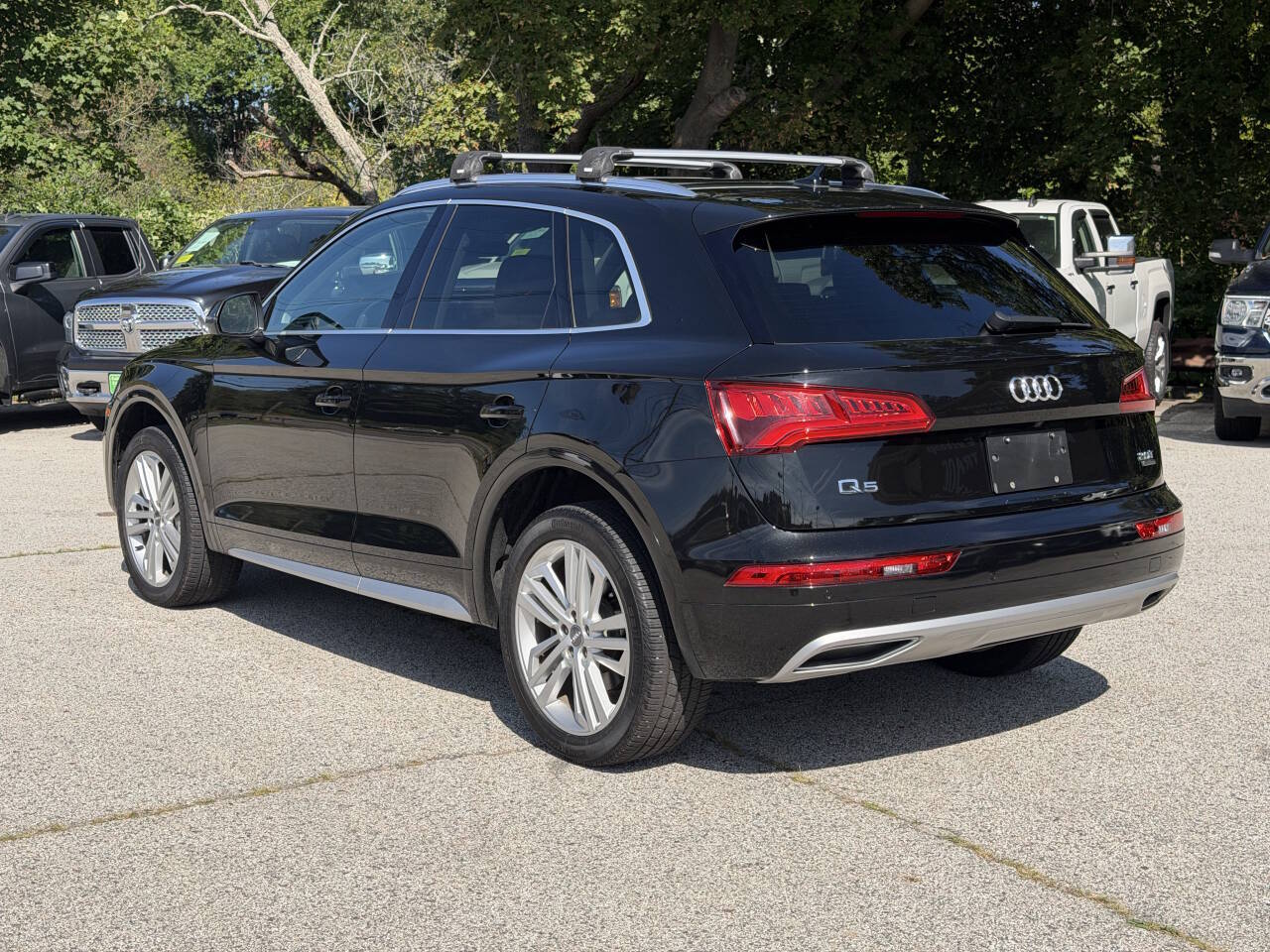 Photo 4 of 2018 Audi Q5 2.0T quattro Premium Plus