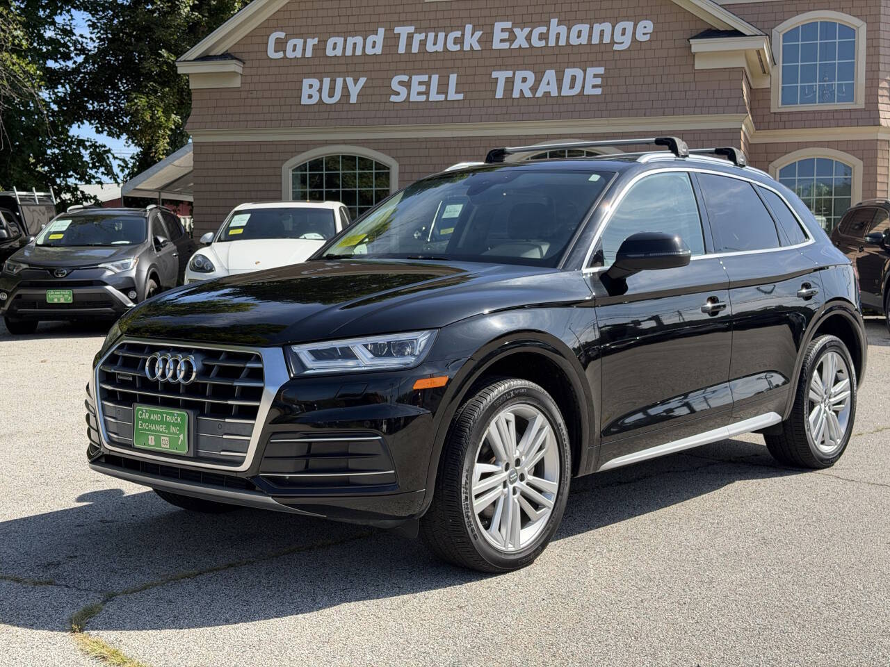 Photo 2 of 2018 Audi Q5 2.0T quattro Premium Plus