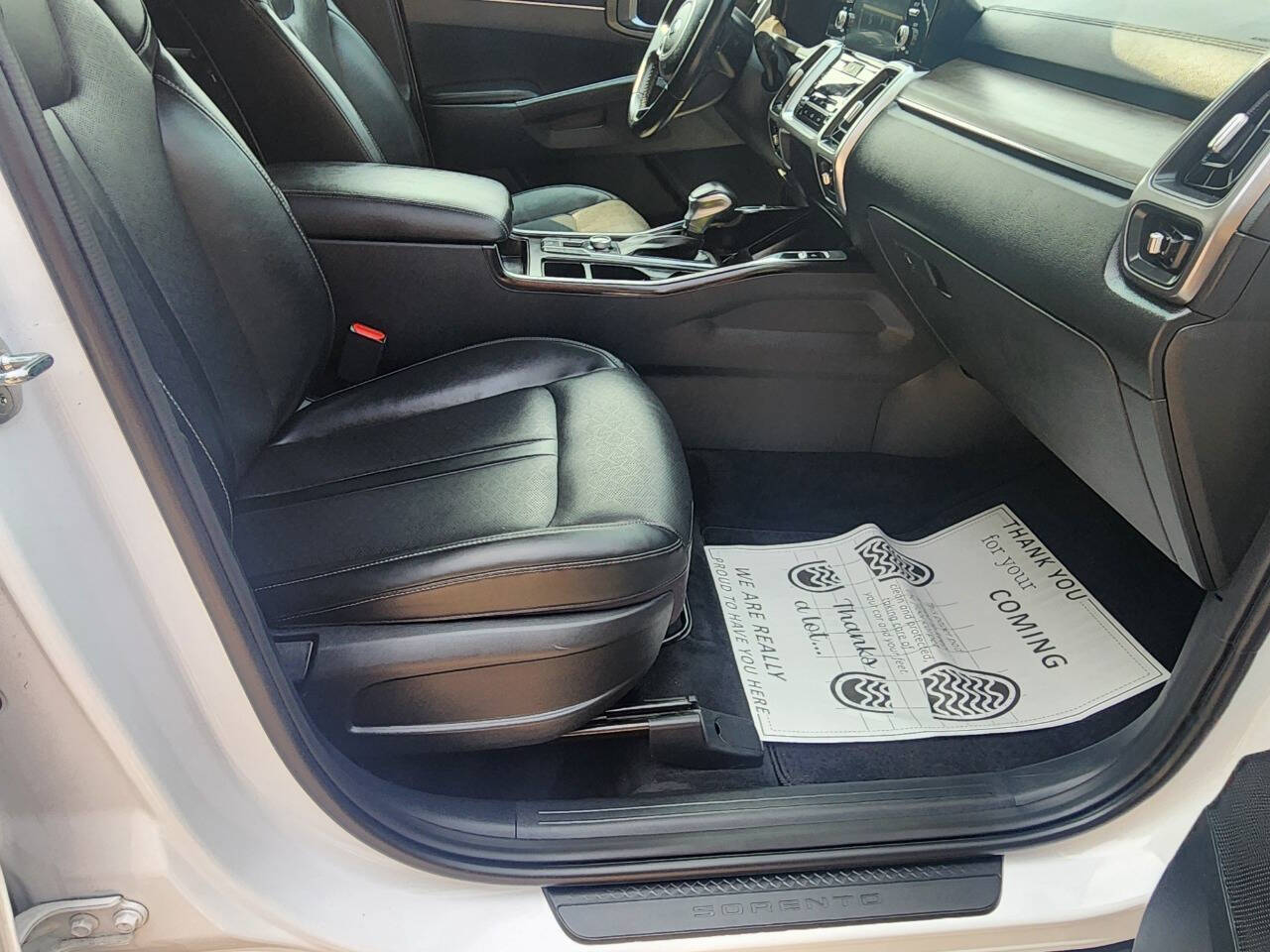 2021 Kia Sorento EX - Photo 27