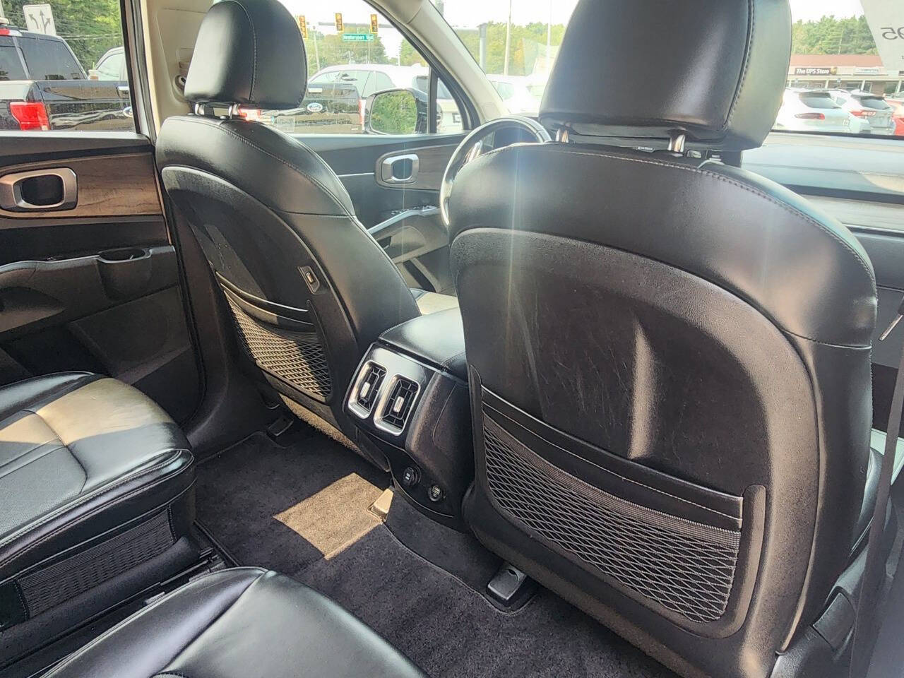 2021 Kia Sorento EX - Photo 40