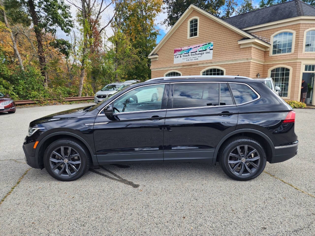 2022 Volkswagen Tiguan SE - Photo 9