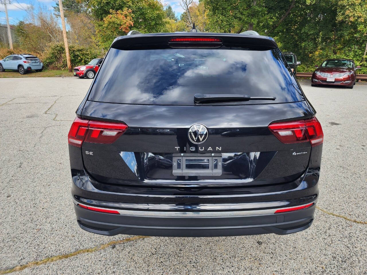 2022 Volkswagen Tiguan SE - Photo 7