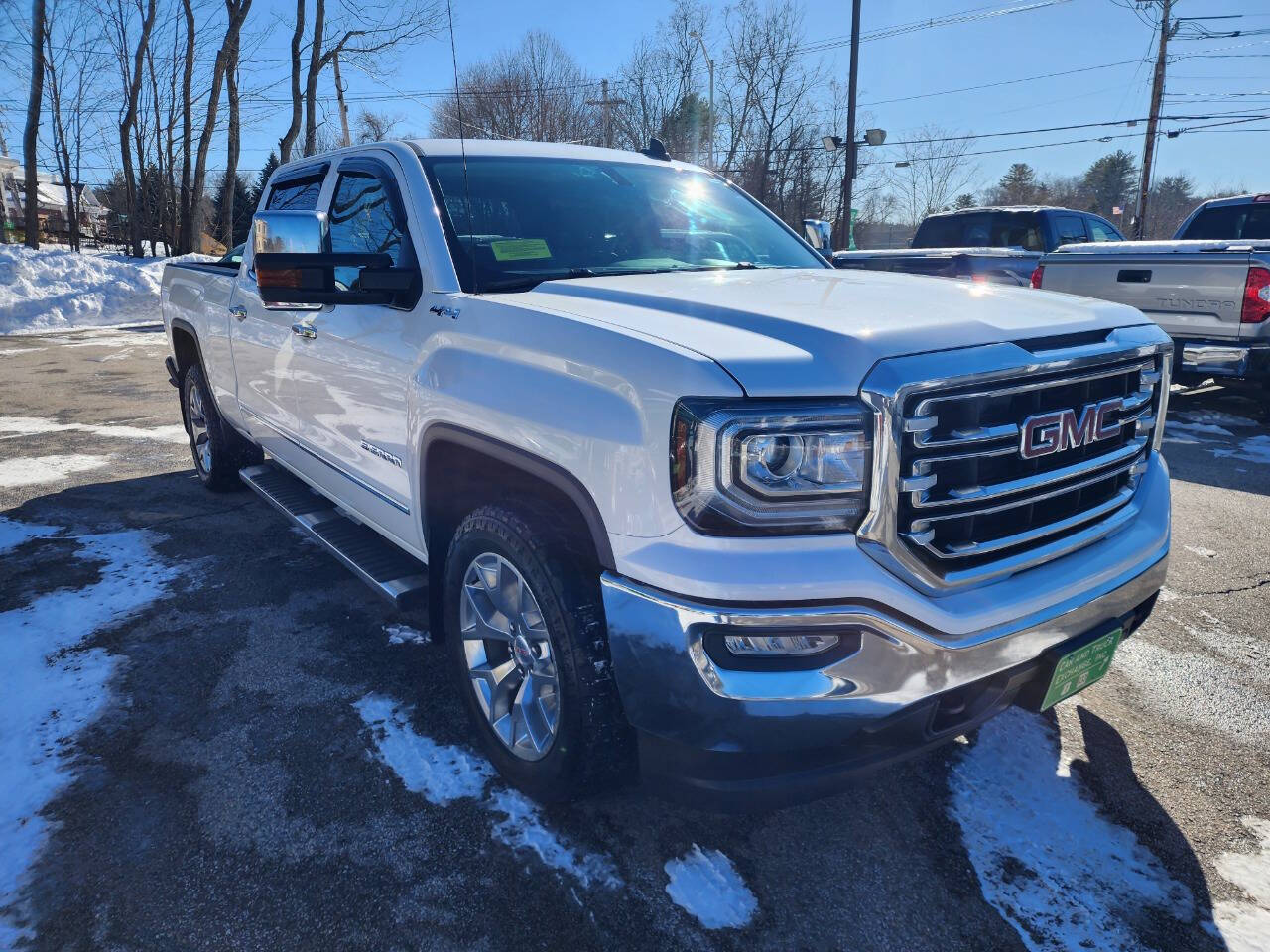 2018 GMC Sierra 1500 SLT - Image 4