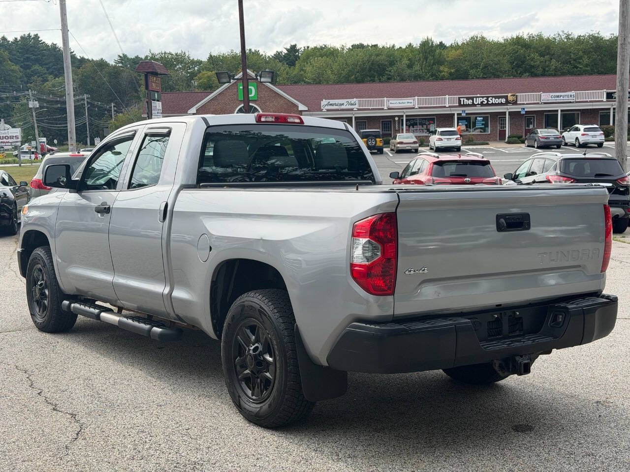 Photo 5 of 2014 Toyota Tundra SR