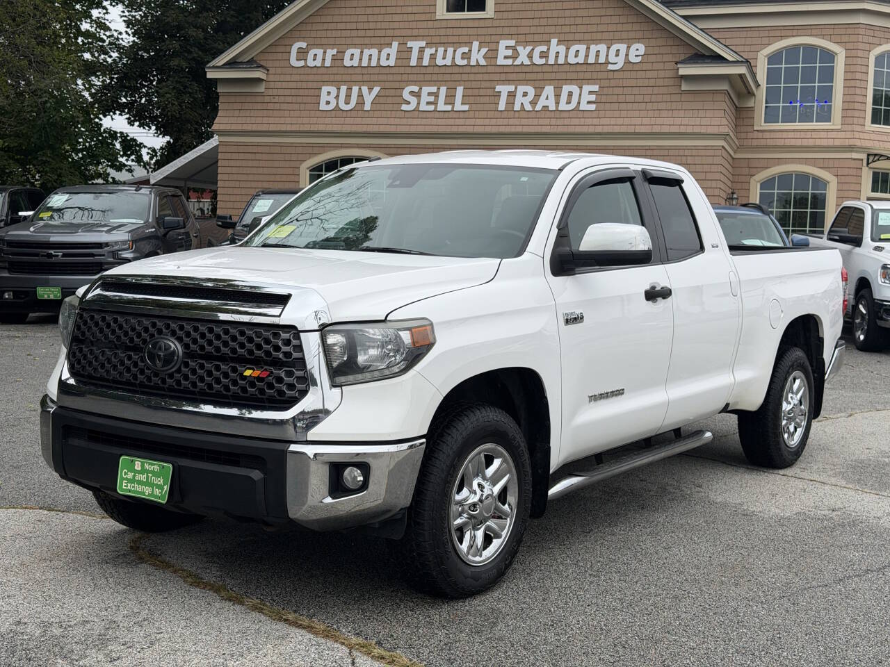 Photo 1 of 2018 Toyota Tundra SR5