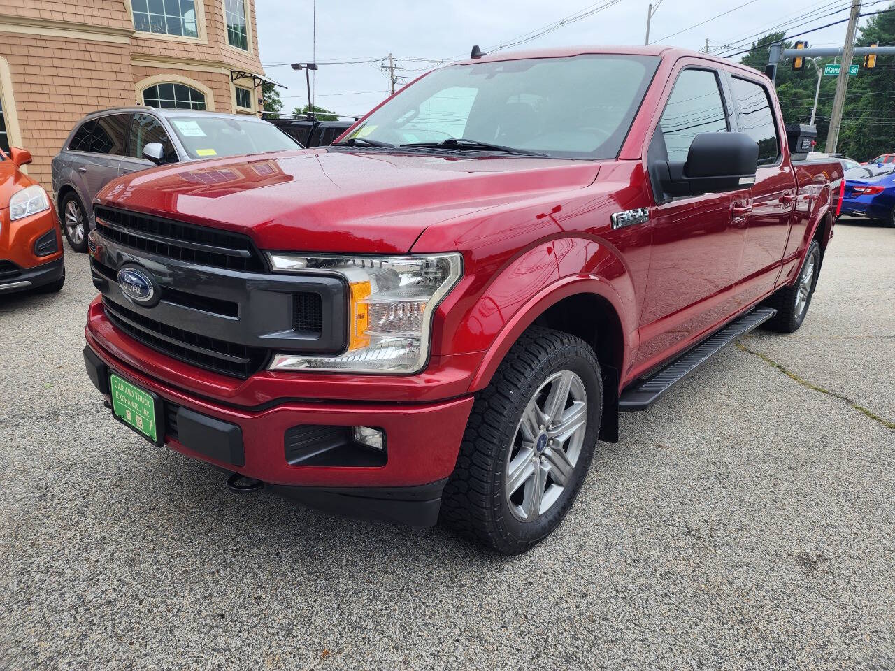Photo 2 of 2019 Ford F-150 XLT
