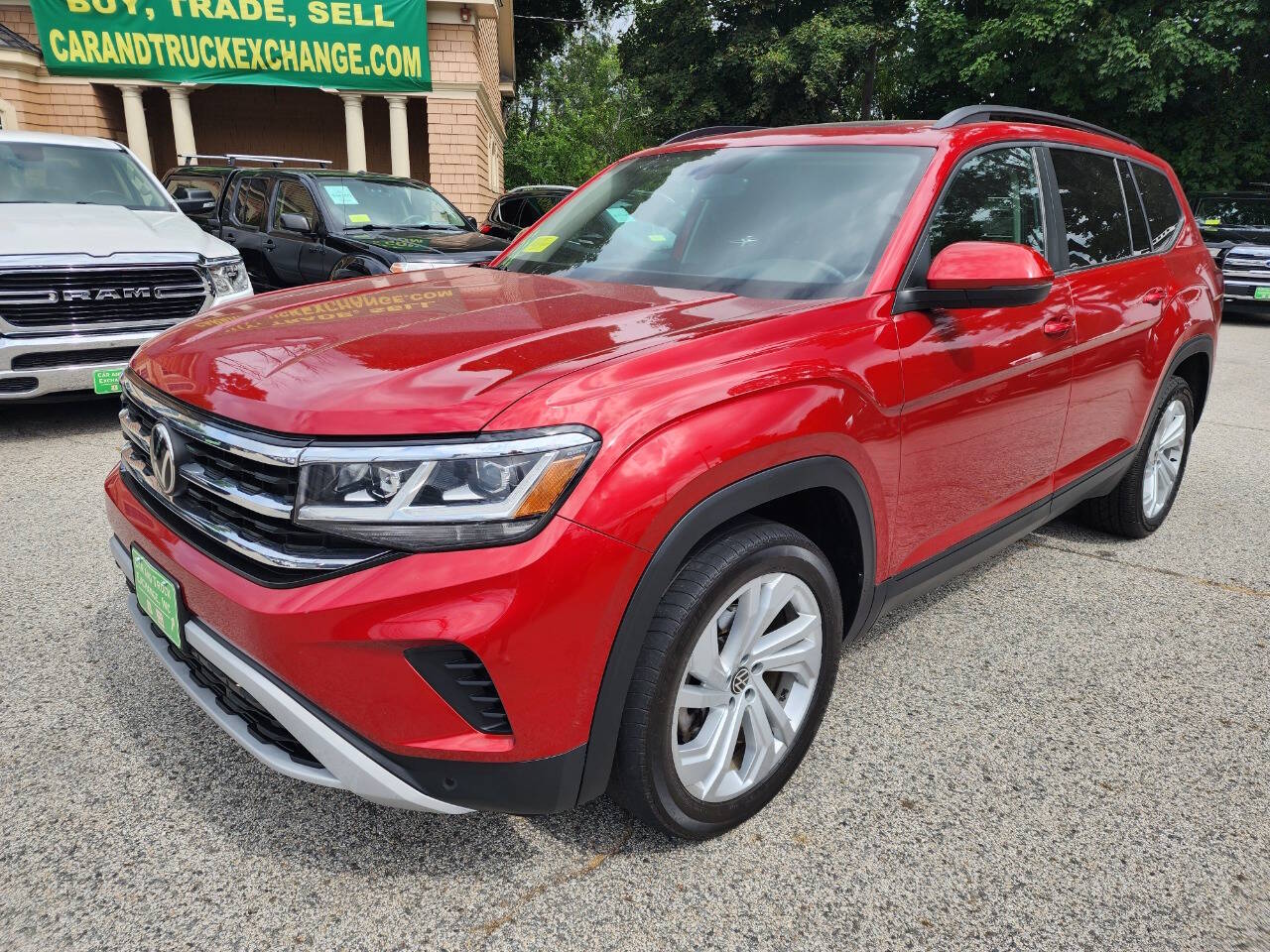 2022 Volkswagen Atlas V6 SE 4Motion - Image 2