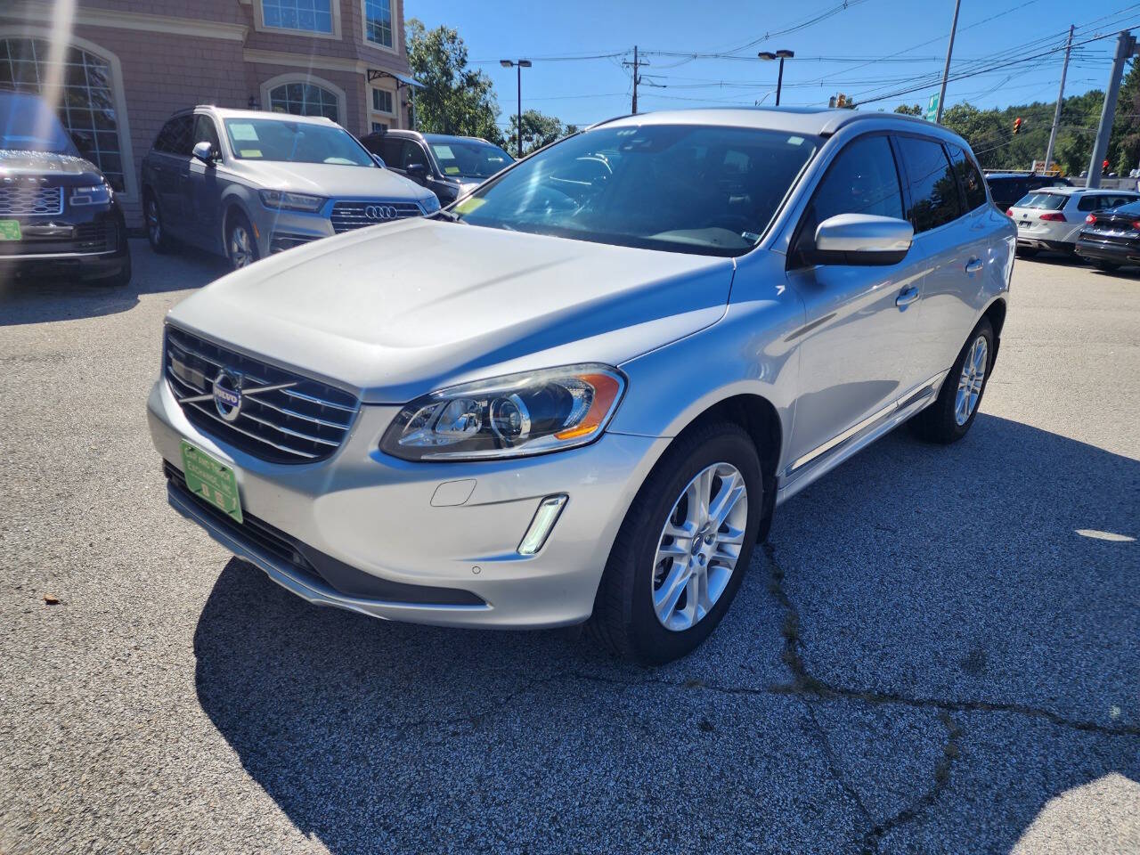 Photo 2 of 2015 Volvo XC60 T5 Platinum