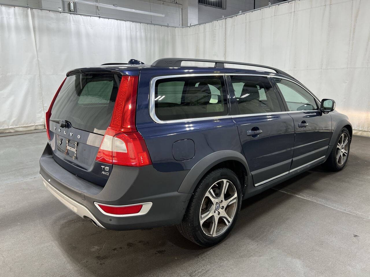 2012 Volvo XC70 T6 - Image 4