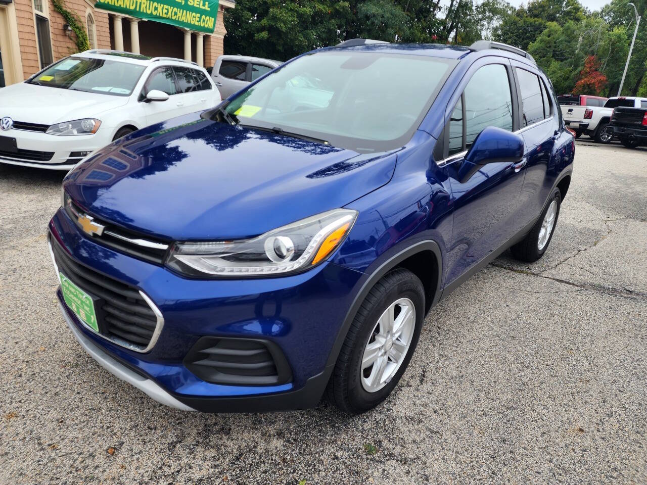 2017 Chevrolet Trax LT - Image 2