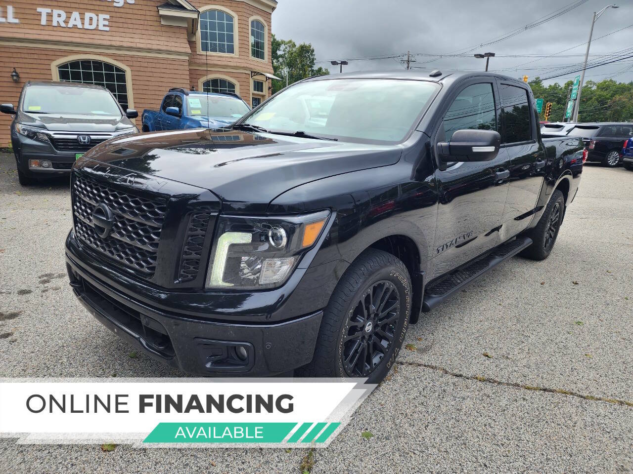 2019 Nissan Titan SV - Main Image