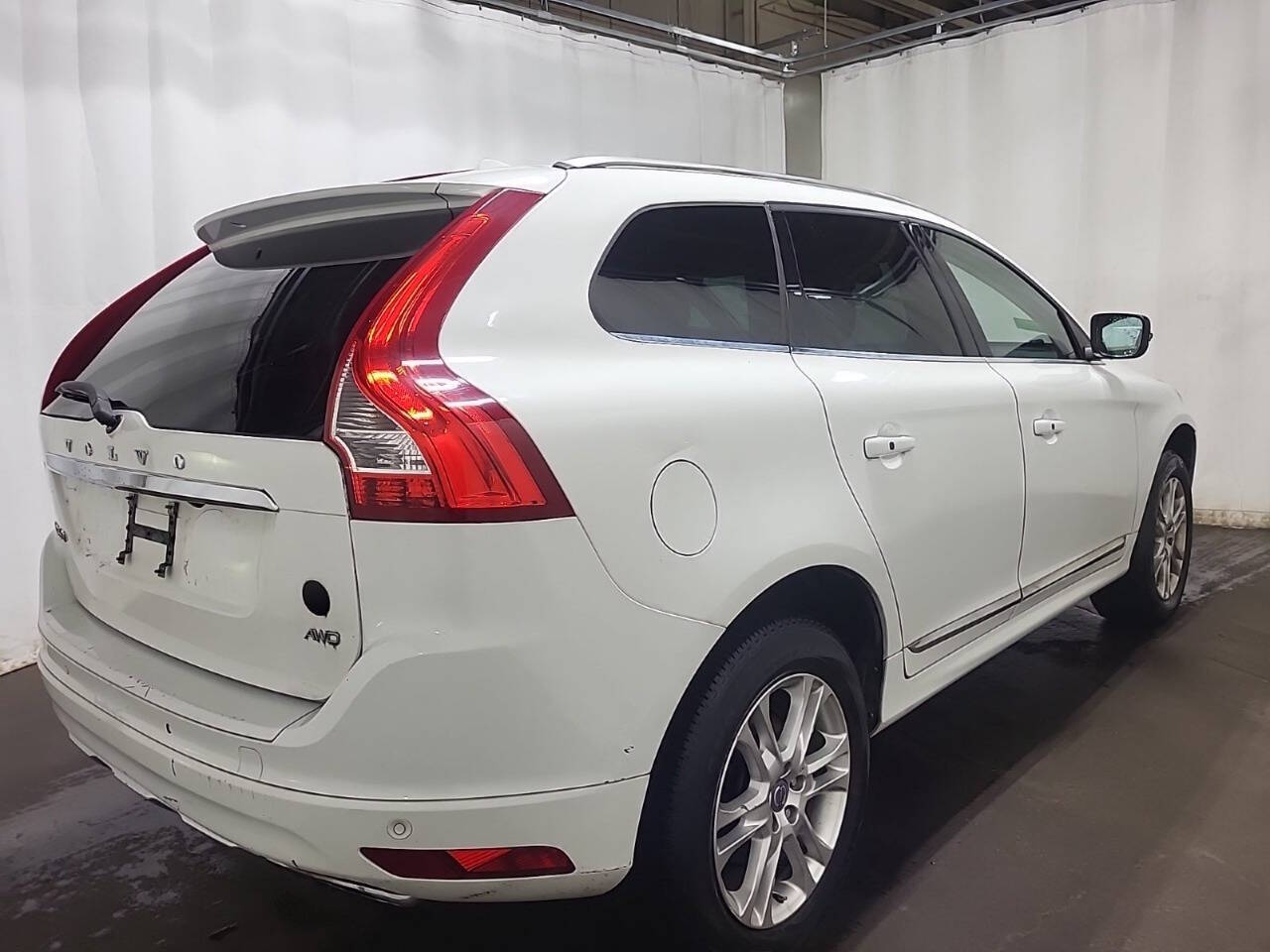 2014 Volvo XC60 3.2 Premier Plus - Image 2