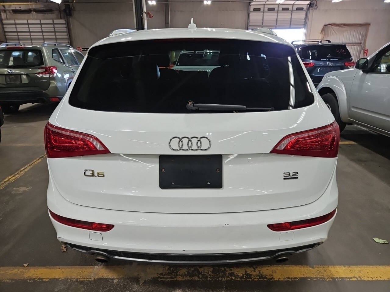 Photo 5 of 2012 Audi Q5 3.2 quattro Prestige